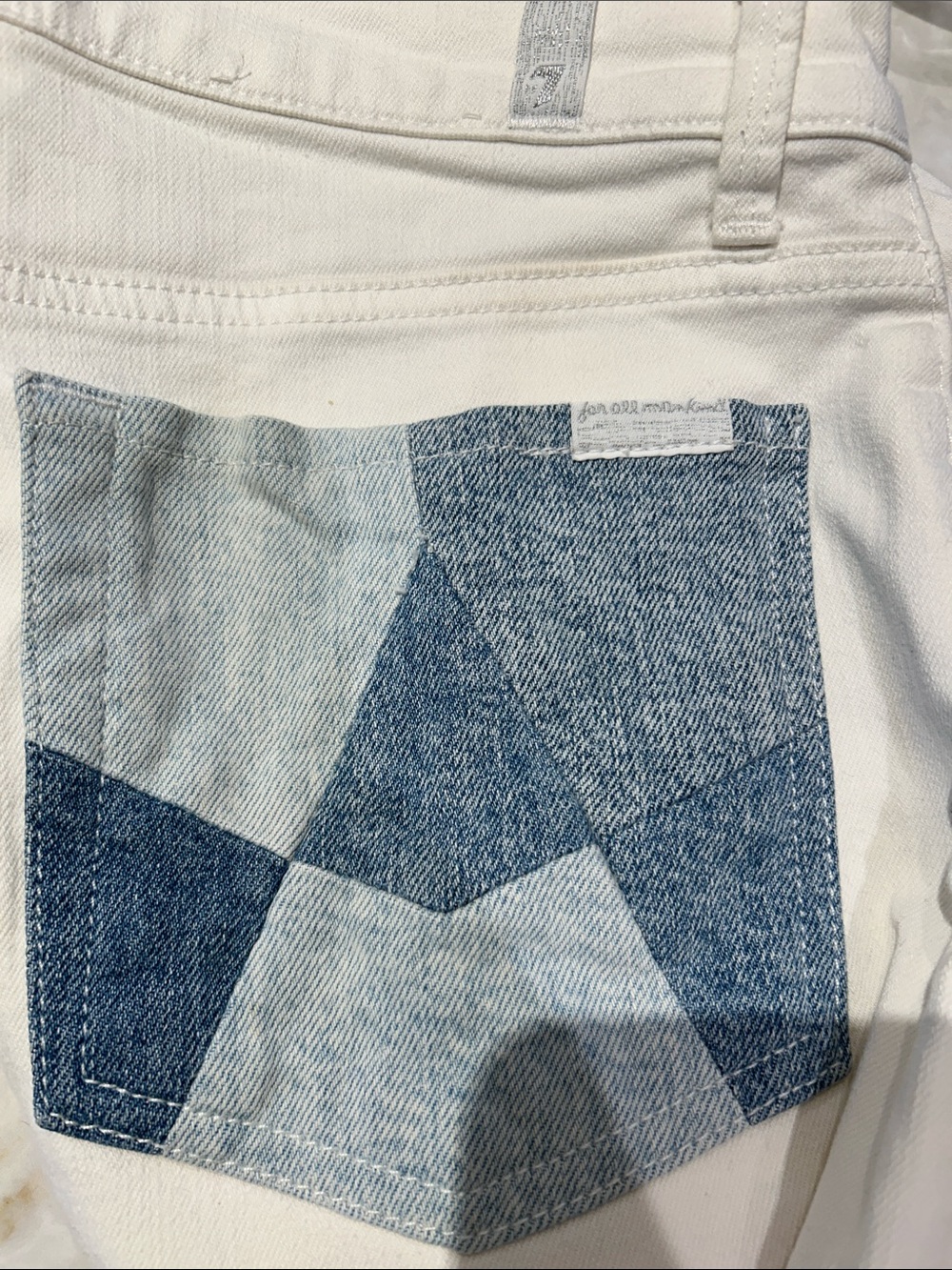 7 For All Mankind White Skinny Jeans with Blue Patchwork Pocket - Picture 6 of 8